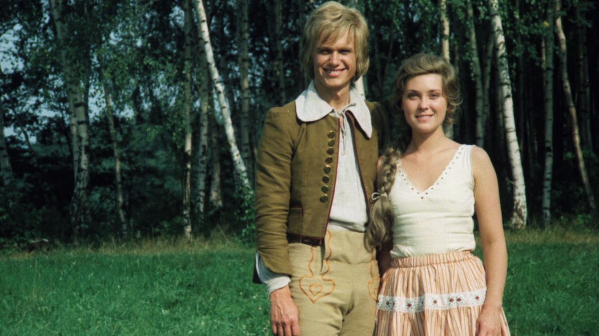 Český Honza vynalezl mamahotel. Jiří Korn roli zahrál i zazpíval, dialogy ale namluvit nesměl